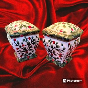 COPY - Vintage salt &pepper shakers